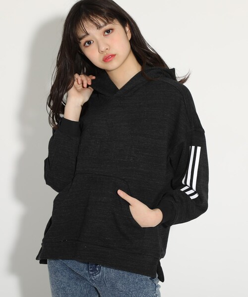 セール Adidas アディダス ロゴ型押しフードトップス パーカー Adidas アディダス のファッション通販 Zozotown