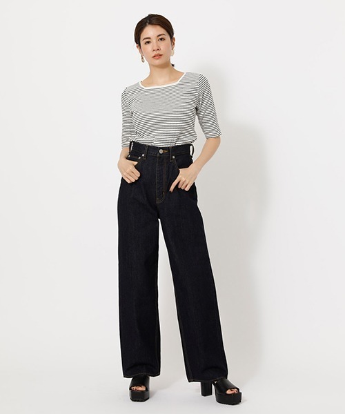 AZUL by moussy（アズールバイマウジー）の「2WAY RIB CUT TOPS/2WAYリブカットトップス【MOOK52掲載 90455】（Tシャツ/カットソー・レディース・ライトパープル/ブラック/ホワイト系その他/オフホワイト/ライトカーキ・LARGE/SMALL/MEDIUM）」の15枚目の写真