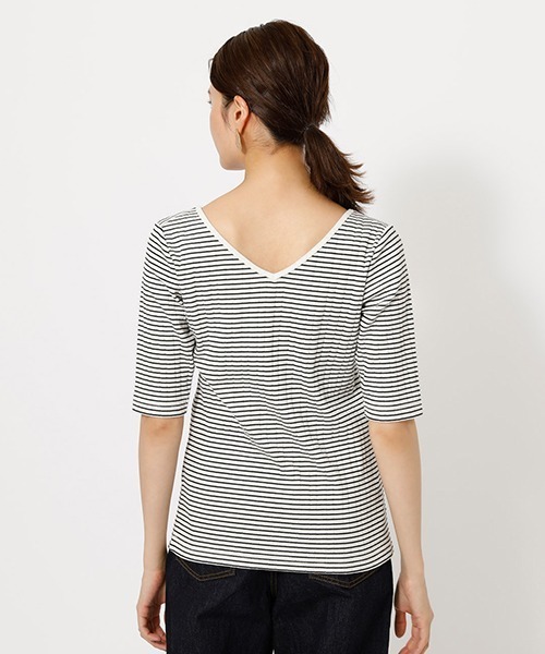 AZUL by moussy（アズールバイマウジー）の「2WAY RIB CUT TOPS/2WAYリブカットトップス【MOOK52掲載 90455】（Tシャツ/カットソー・レディース・ライトパープル/ブラック/ホワイト系その他/オフホワイト/ライトカーキ・LARGE/SMALL/MEDIUM）」の18枚目の写真