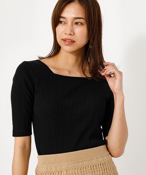 AZUL by moussy（アズールバイマウジー）の「2WAY RIB CUT TOPS/2WAYリブカットトップス【MOOK52掲載 90455】（Tシャツ/カットソー・レディース・ライトパープル/ブラック/ホワイト系その他/オフホワイト/ライトカーキ・LARGE/SMALL/MEDIUM）」の22枚目の写真