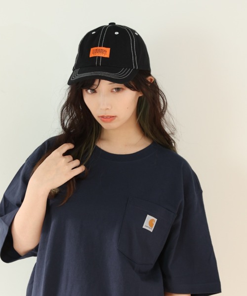 Carhartt（カーハート）の「Carhartt/カーハート ポケット付きロゴ半袖Tシャツ（Tシャツ/カットソー・メンズ・ブラック/タン/ホワイト/ワインレッド/グリーン/ブラウン/ネイビー・M/L/S/XL）」の6枚目の写真