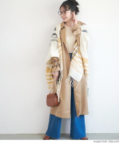 coca（coca）（コカ）の「マルチウェイ無地・柄選べるストールポンチョ（ストール/ショール・レディース・ダークベージュ/ブラック/B/A・ONE SIZE）」の15枚目の写真