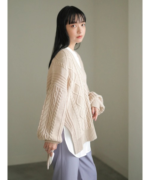 earth music&ecology（アースミュージックアンドエコロジー）の「【WEB限定】好きな丈Vネックケーブルニット（ロング）＊（ニット/セーター・レディース・ダークパープル/モカ/その他6/グレイッシュベージュ・FREE）」の7枚目の写真