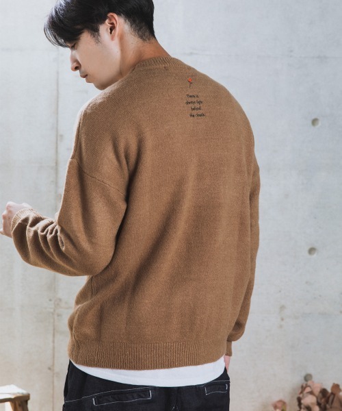 rehacer（レアセル）の「rehacer : Drop Shoulder Loose Knit / ドロップショルダー  ルーズニット（ニット/セーター・メンズ・ブラック/パープル/ベージュ/ブラウン・MEDIUM/LARGE/X-LARGE）」の9枚目の写真