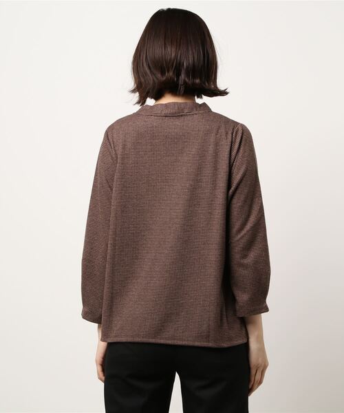fleur by mint breeze（フルールバイミントブリーズ）の「【大きいサイズ】起毛千鳥柄カットソー（Tシャツ/カットソー・レディース・ブラック/ブラウン・L/LL/3L/4L/5L）」の4枚目の写真
