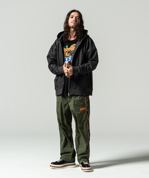 glamb（グラム）の「Box logo pattern hoodie / ボックスロゴ