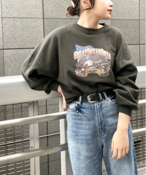 apres jour mignon(アプレジュールミニョン)の「アソート袖ボリューム裏毛スウェット【ZOZOTOWN限定アイテム】(スウェット・レディース・ブラック/ホワイト系その他/グレイッシュベージュ/アイボリー/ブラック系その他/ホワイト系その他2/チャコールグレー/クリーム/ブルー系その他/その他/ダークブルー/ブラック系その他2・フリー/X-LARGE)」の6枚目の写真