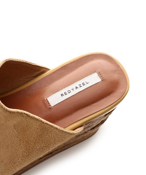 REDYAZEL(レディアゼル)の「ウェッジスエードサンダル(サンダル・レディース・ブラック/ベージュ/キャメル・SMALL/MEDIUM/LARGE)」の21枚目の写真