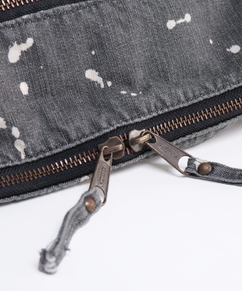 sankyo shokai（サンキョウショウカイ）の「['EASTPAK(R)]ボディバッグデニム生地（メッセンジャーバッグ・レディース・ブラック/ブルー・FREE）」の7枚目の写真