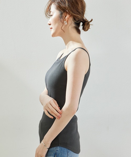 ROPE' PICNIC(ロペピクニック)の「カップ付きアメリカンスリーブキャミソール(キャミソール・レディース・オフホワイト/キャメル/スミクロ・38/36)」の10枚目の写真