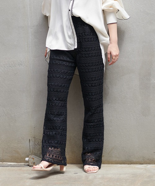 natural couture（ナチュラルクチュール）の「透かし編みレースパンツ（その他パンツ・レディース・ブラック/アイボリー・FREE）」の9枚目の写真