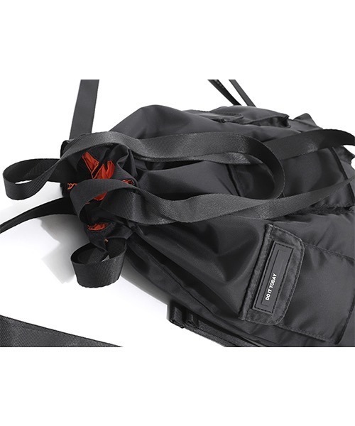 WESTBOY(ウエストボーイ)の「【WB ORIGINALS】Two-way Nylon Bag With Lots Of Pockets WO21SB04BG(バックパック/リュック・メンズ・ブラック/グリーン・FREE)」の5枚目の写真