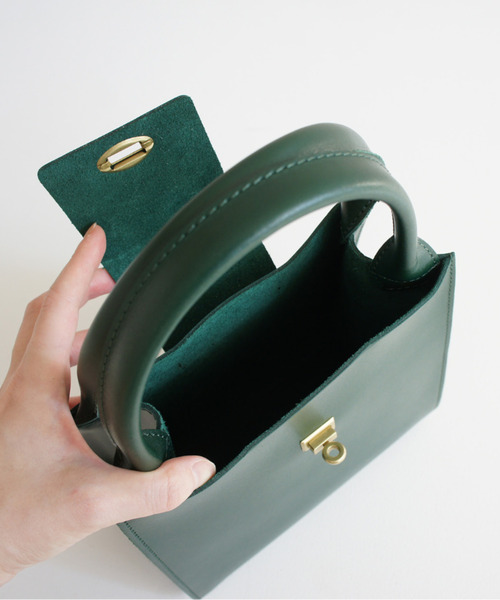 TIDEWAY（タイドウェイ）の「MOSS METAL TWIST BOSTON/トート（ハンドバッグ・レディース・ブラック/アッシュグレー/ベージュ/アーミー/ワイン・FREE）」の14枚目の写真