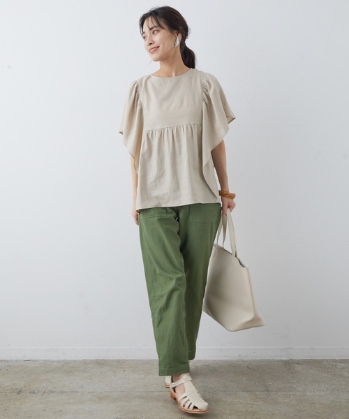 SALON adam et rope'（サロン アダム エ ロペ）の「[ご好評につき追加決定！軽量・大容量・A4対応]フェイクレザートートバッグ（トートバッグ・レディース・オフホワイト/ブラック/ダークブラウン/サックスブルー・FREE）」の10枚目の写真