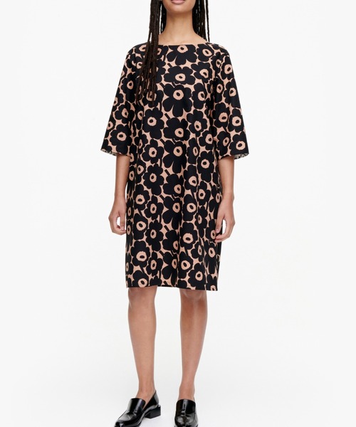 marimekko（マリメッコ）の「Mini Unikko / Ilmaan dress（ワンピース