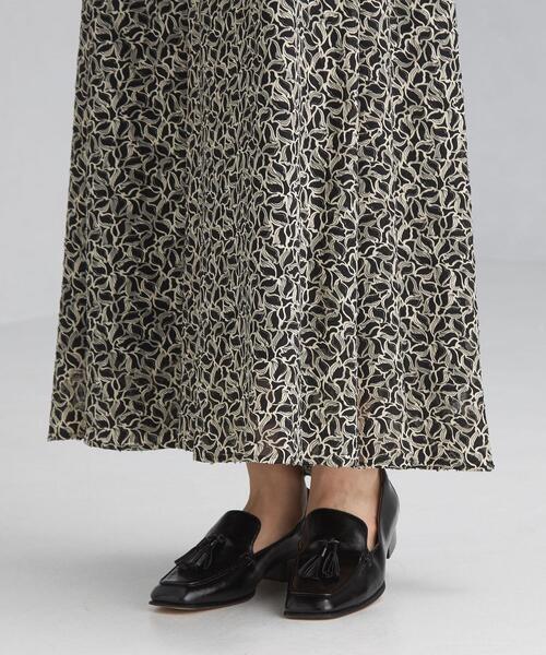 green label relaxing(グリーンレーベルリラクシング)の「ジャカード モノトーン プリント マーメイド スカート(スカート・レディース・ブラック・38/36)」の7枚目の写真