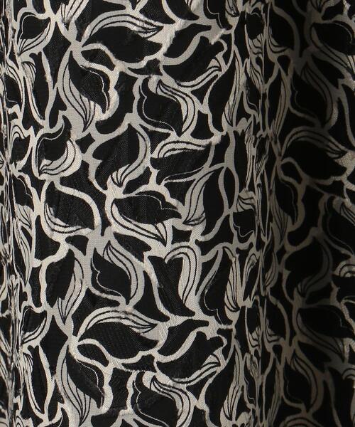 green label relaxing(グリーンレーベルリラクシング)の「ジャカード モノトーン プリント マーメイド スカート(スカート・レディース・ブラック・38/36)」の16枚目の写真