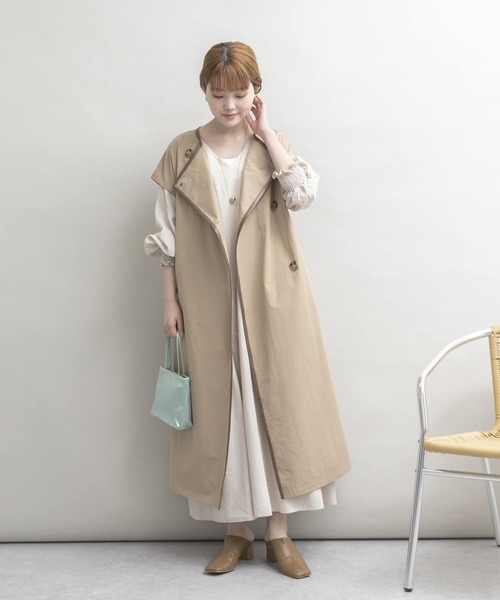 UR Lab.(アーバンリサーチラボ)の「トレンチ風ロングベスト(ベスト・レディース・ベージュ/ライトベージュ・FREE)」の18枚目の写真