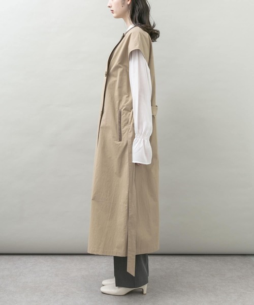 UR Lab.(アーバンリサーチラボ)の「トレンチ風ロングベスト(ベスト・レディース・ベージュ/ライトベージュ・FREE)」の4枚目の写真