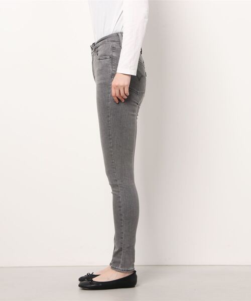 Levi's(リーバイス)の「721(TM) HIGH RISE SKINNY AUTHENTIC(デニムパンツ・レディース・グレー・23inch/24inch/25inch/26inch/27inch/28inch/29inch/30inch)」の2枚目の写真