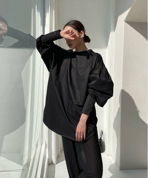 ZOZOMARKET（ゾゾマーケット）の「【nao×ZOZO】しっとり生地のバルーンスリーブロングカフスブラウス（シャツ/ブラウス・レディース・ホワイト/ブラック/グレイッシュベージュ・FREE）」の12枚目の写真