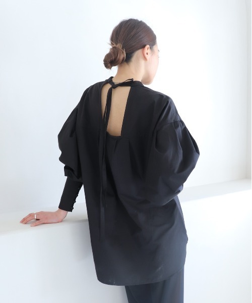 ZOZOMARKET（ゾゾマーケット）の「【nao×ZOZO】しっとり生地のバルーンスリーブロングカフスブラウス（シャツ/ブラウス・レディース・ホワイト/ブラック/グレイッシュベージュ・FREE）」の11枚目の写真