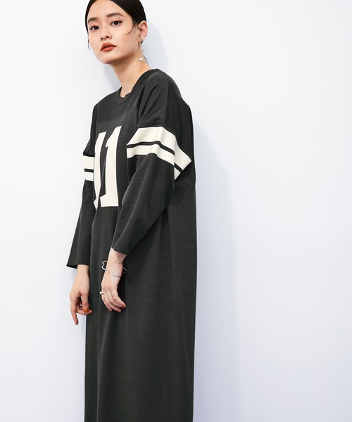 ADAM ET ROPE'(アダムエロペ)の「2WAY ナンバリングワンピース(ワンピース・レディース・スミクロ/ベージュ系その他・FREE)」の9枚目の写真