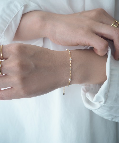 Jenny BY IMMANOEL（ジェニーバイイマノエル）の「silver925 パールチェーンブレス（ブレスレット・レディース・ゴールド/シルバー/ピンクゴールド・FREE）」の5枚目の写真