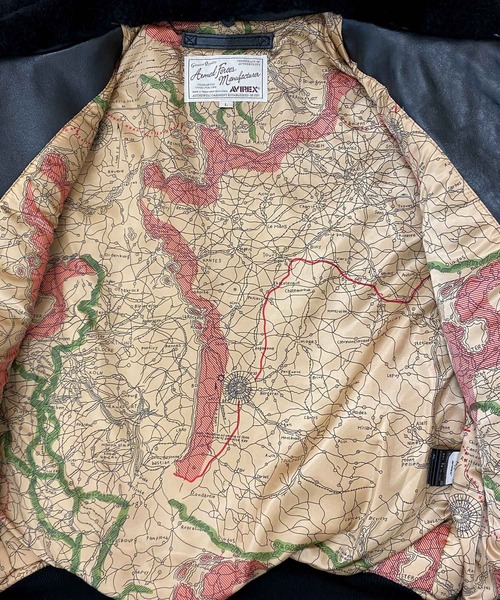 AVIREX（アヴィレックス）の「G-1 レザートップガン TOP GUN（ミリタリージャケット・メンズ・ブラウン/ブラック・M/XL/XXL/L）」の19枚目の写真