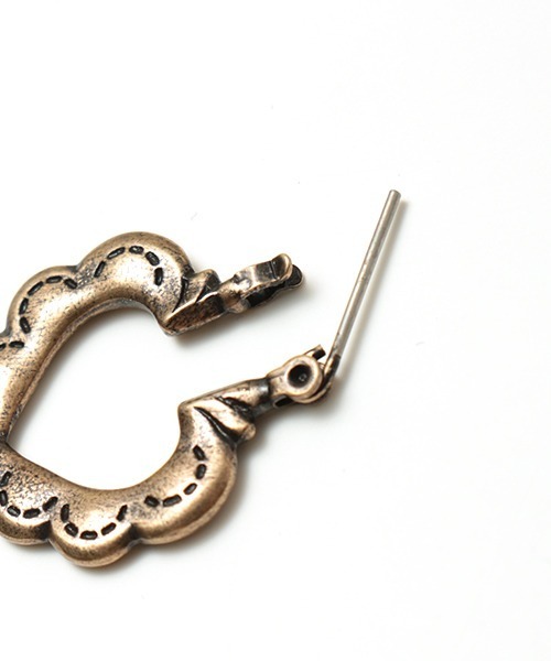 チチカカ(チチカカ)の「アンティークハートピアス(ピアス(両耳用)・レディース・シルバー/ゴールド・FREE)」の7枚目の写真