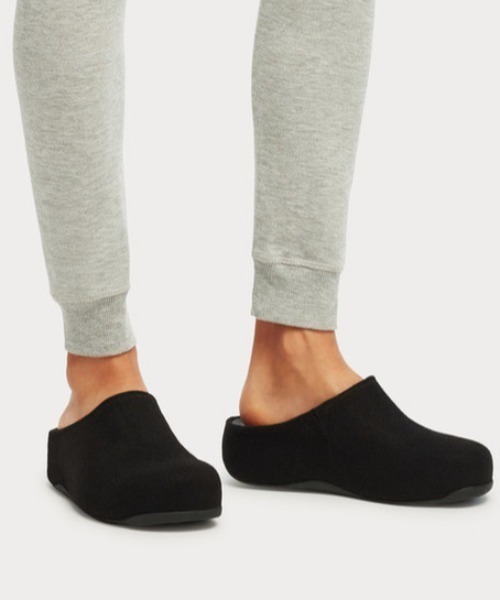 fitflop(フィットフロップ)の「【fitflop/フィットフロップ】SHUV FELT CLOGS サボ/クロッグ(サンダル・レディース・アイボリー/ブラック/ネイビー・US8/US6/US7/US5)」の1枚目の写真