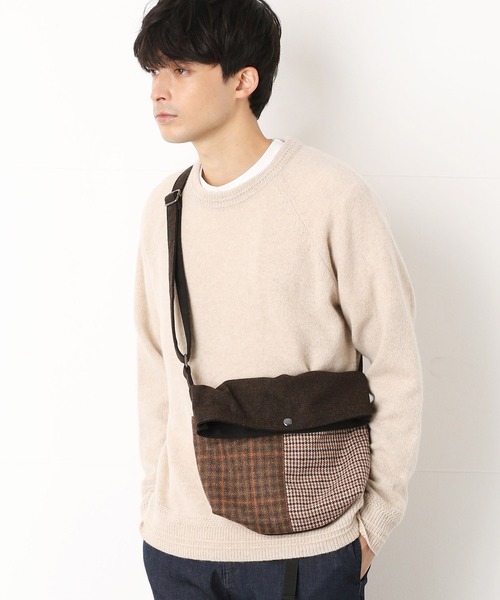 COMME CA COMMUNE(コムサコミューン)の「ショルダーバッグ(ショルダーバッグ・メンズ・チャコール/ダークブラウン・FREE)」の1枚目の写真