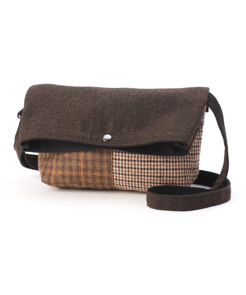 COMME CA COMMUNE(コムサコミューン)の「ショルダーバッグ(ショルダーバッグ・メンズ・チャコール/ダークブラウン・FREE)」の6枚目の写真