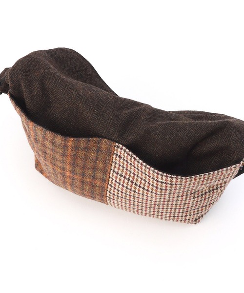 COMME CA COMMUNE(コムサコミューン)の「ショルダーバッグ(ショルダーバッグ・メンズ・チャコール/ダークブラウン・FREE)」の11枚目の写真