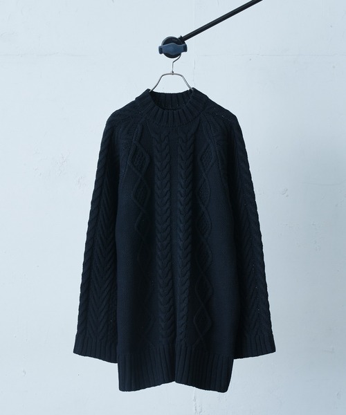 Lui's（ルイス）の「ケーブル編みドルマンニット（ニット/セーター・メンズ・アイボリー/ブルー/ブラック・FREE）」の2枚目の写真