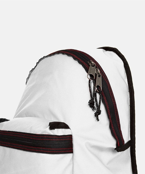 N0830-9★EASTPAK MM6 バックパック リバーシブル 黒白 N0830-9☆EASTPAK MM6 バックパック リバーシブル 黒白