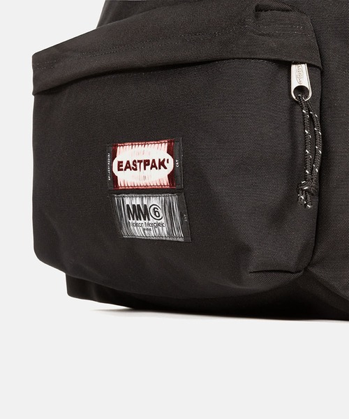 EASTPAK(イーストパック )の「MM6 MAISON MARGIELA x EASTPAK / パデッド リバーシブル バックパック(バックパック/リュック・レディース・ブルー/レッド/ブラック・FREE)」の16枚目の写真