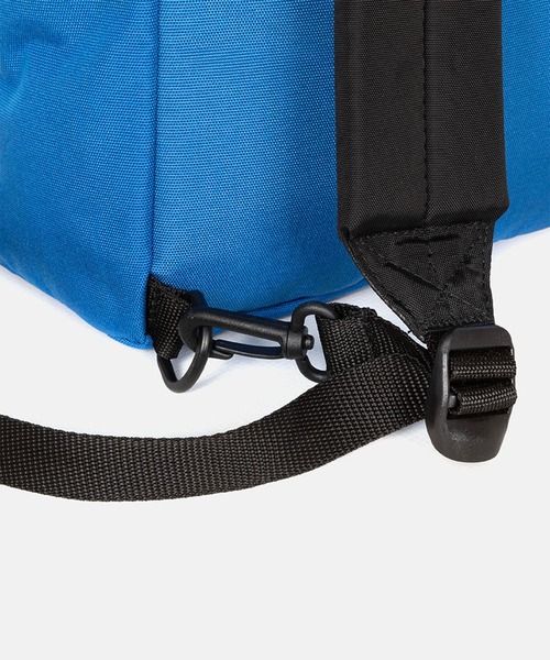 EASTPAK(イーストパック )の「MM6 MAISON MARGIELA x EASTPAK / パデッド リバーシブル バックパック(バックパック/リュック・レディース・ブルー/レッド/ブラック・FREE)」の13枚目の写真