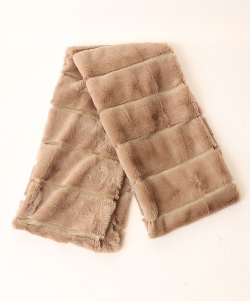 FUNALIVE（ファンアライブ）の「【je crois soi】ふわふわエコファー段々編ロングスヌード（ネックウォーマー/スヌード・レディース・オフホワイト/ワイン/モカ/ピンク/ブラック/ネイビー/チャコールグレー/グレー・FREE）」の21枚目の写真