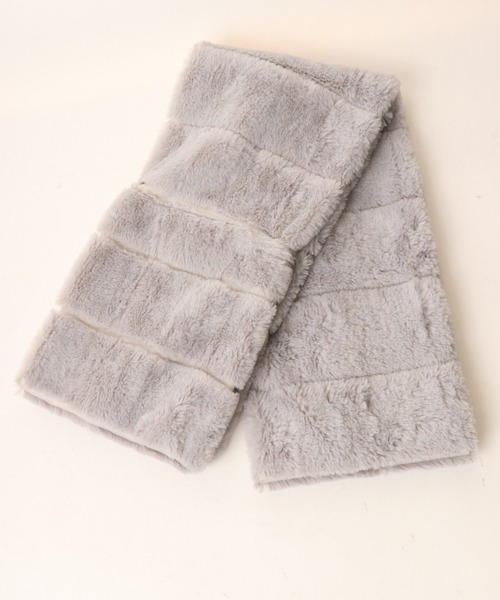 FUNALIVE（ファンアライブ）の「【je crois soi】ふわふわエコファー段々編ロングスヌード（ネックウォーマー/スヌード・レディース・オフホワイト/ワイン/モカ/ピンク/ブラック/ネイビー/チャコールグレー/グレー・FREE）」の19枚目の写真