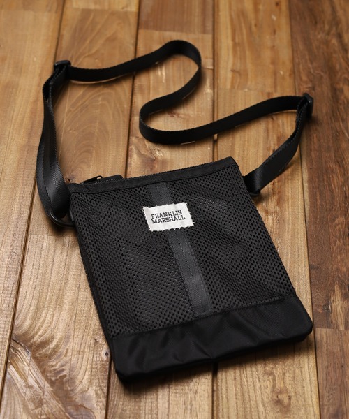 FRANKLIN & MARSHALL（フランクリンマーシャル）の「【Fl】【FRANKLIN&MARSHALL】Mesh Mini shoulder（ショルダーバッグ・レディース・ブラック/グレー/ベージュ・FREE）」の2枚目の写真