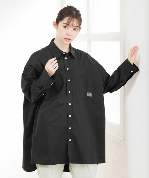 MILKFED.(ミルクフェド)の「EMBROIDERED STENCIL LOGO SHIRT(シャツ/ブラウス・レディース・ライトブルー/ブラック/イエロー/ホワイト・ONE SIZE)」の3枚目の写真