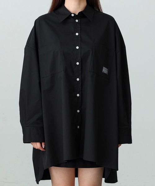 MILKFED.(ミルクフェド)の「EMBROIDERED STENCIL LOGO SHIRT(シャツ/ブラウス・レディース・ライトブルー/ブラック/イエロー/ホワイト・ONE SIZE)」の6枚目の写真