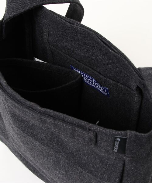 ROOTOTE(ルートート)の「ルートート/2way ショルダー付き アップサイクルテキスタイル SN.スクエア.リサイクルコットン-A(ショルダーバッグ・レディース・アイボリー/チャコールグレー・FREE)」の21枚目の写真