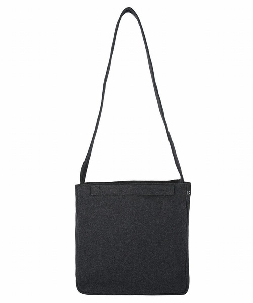 ROOTOTE(ルートート)の「ルートート/2way ショルダー付き アップサイクルテキスタイル SN.スクエア.リサイクルコットン-A(ショルダーバッグ・レディース・アイボリー/チャコールグレー・FREE)」の4枚目の写真