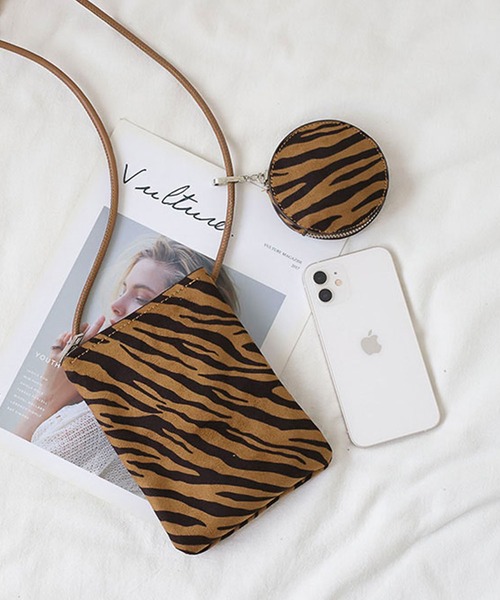 me+em select(ミームセレクト)の「【 ゼブラ / レオパード 】まるポーチ付きスクエアショルダーバッグ(ショルダーバッグ・レディース・ブラック/グレー/ブラウン/ブラック系/ブラウン系・FREE)」の8枚目の写真