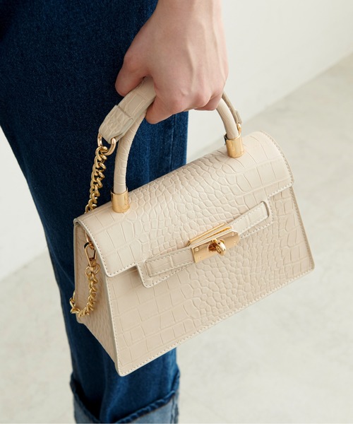 FREE'S MART（フリーズマート）の「◆ミニフラップバッグ（ハンドバッグ・レディース・ブラック/ホワイト系その他/パープル/グレー・ﾌﾘ-）」の2枚目の写真