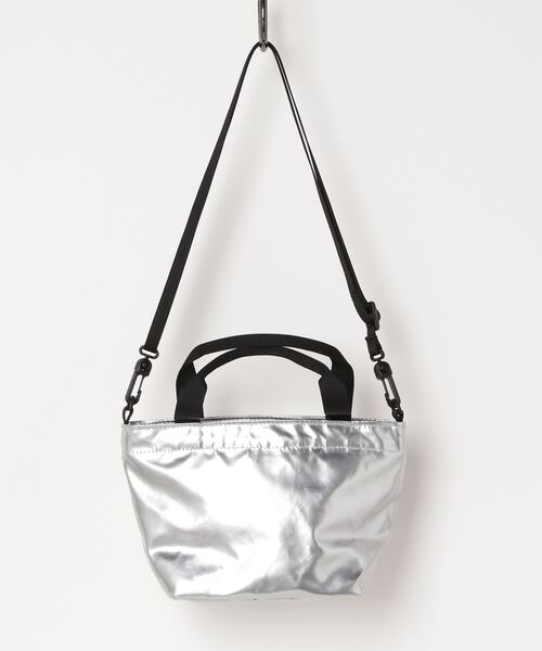 MEI(メイ)の「MEI:METALLIC MINI TOTE メタリック ミニトート(トートバッグ・レディース・シルバー/ゴールド・FREE)」の4枚目の写真