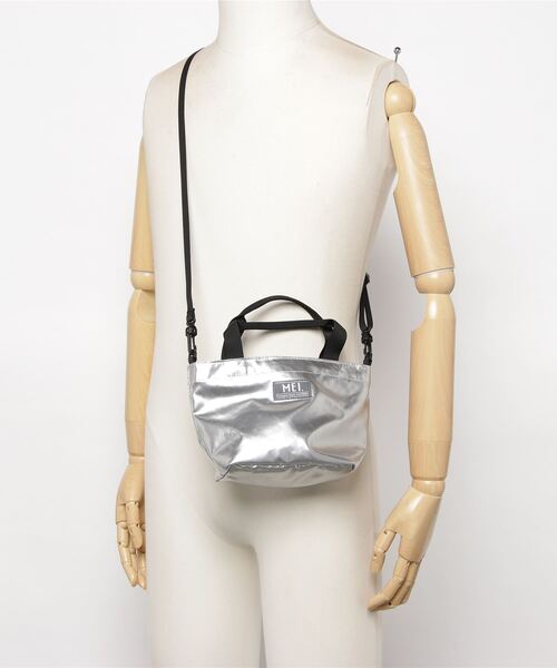 MEI(メイ)の「MEI:METALLIC MINI TOTE メタリック ミニトート(トートバッグ・レディース・シルバー/ゴールド・FREE)」の5枚目の写真