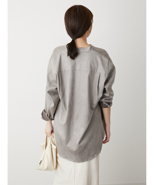 LA PEAU DE GEM（ラポドゥジェム）の「【LA PEAU DE GEM】スエードオーバーシャツ（シャツ/ブラウス・レディース・グレー/ダークブラウン・FREE）」の5枚目の写真